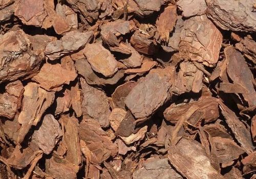 Кора лиственницы, крупная фракция  10-20 см, 60л по цене 