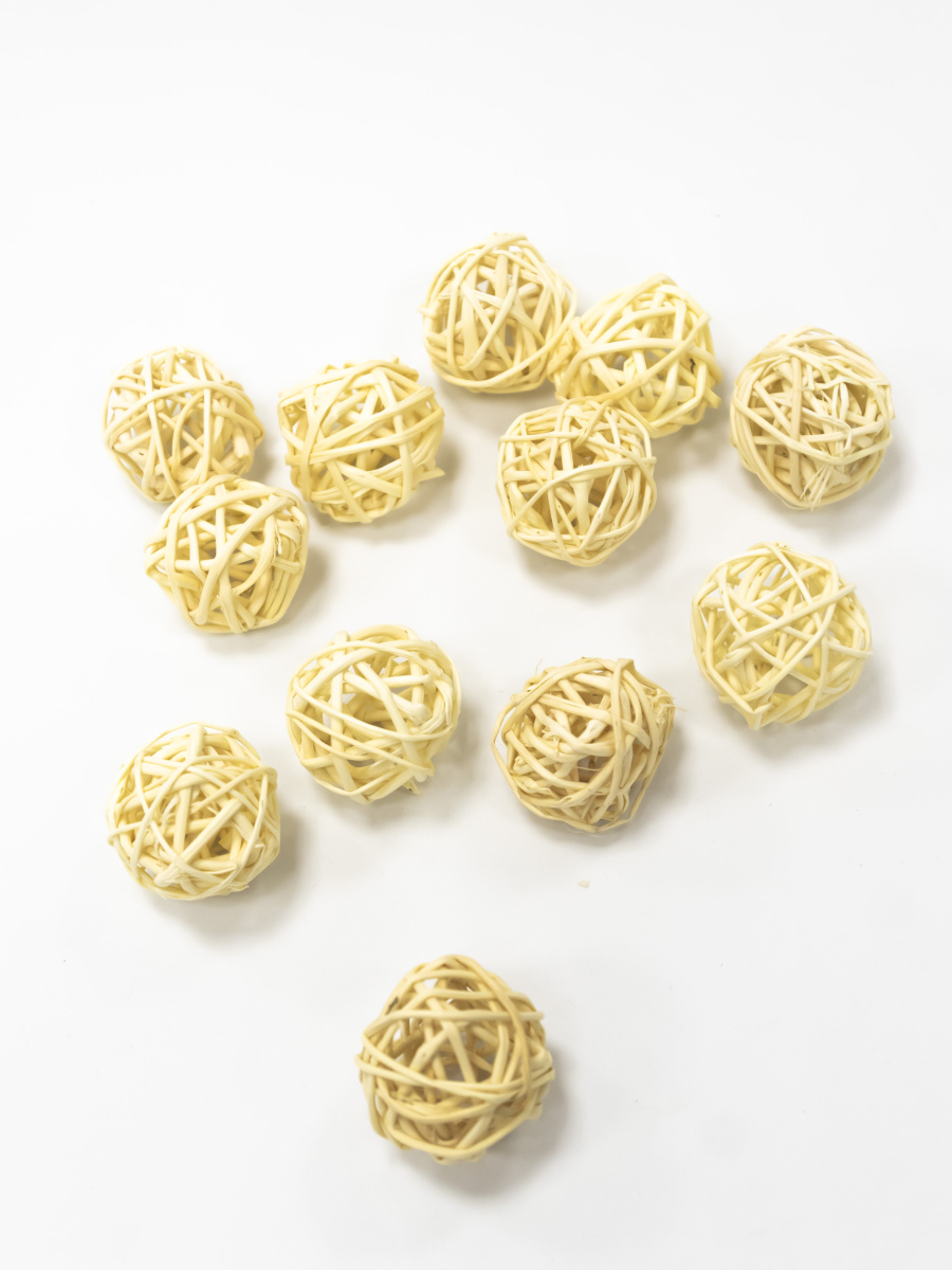 Набор шаров плетеных ротанг 12шт 3см, белый по цене 