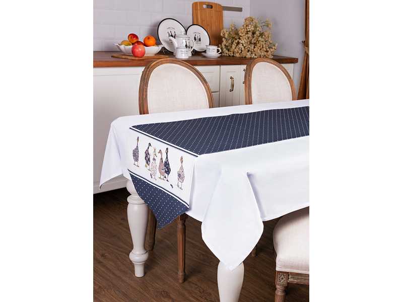 Дорожка на стол Семейная ферма 45х188см синий, хлопок твил пропитка арт.850-742-3 по цене 