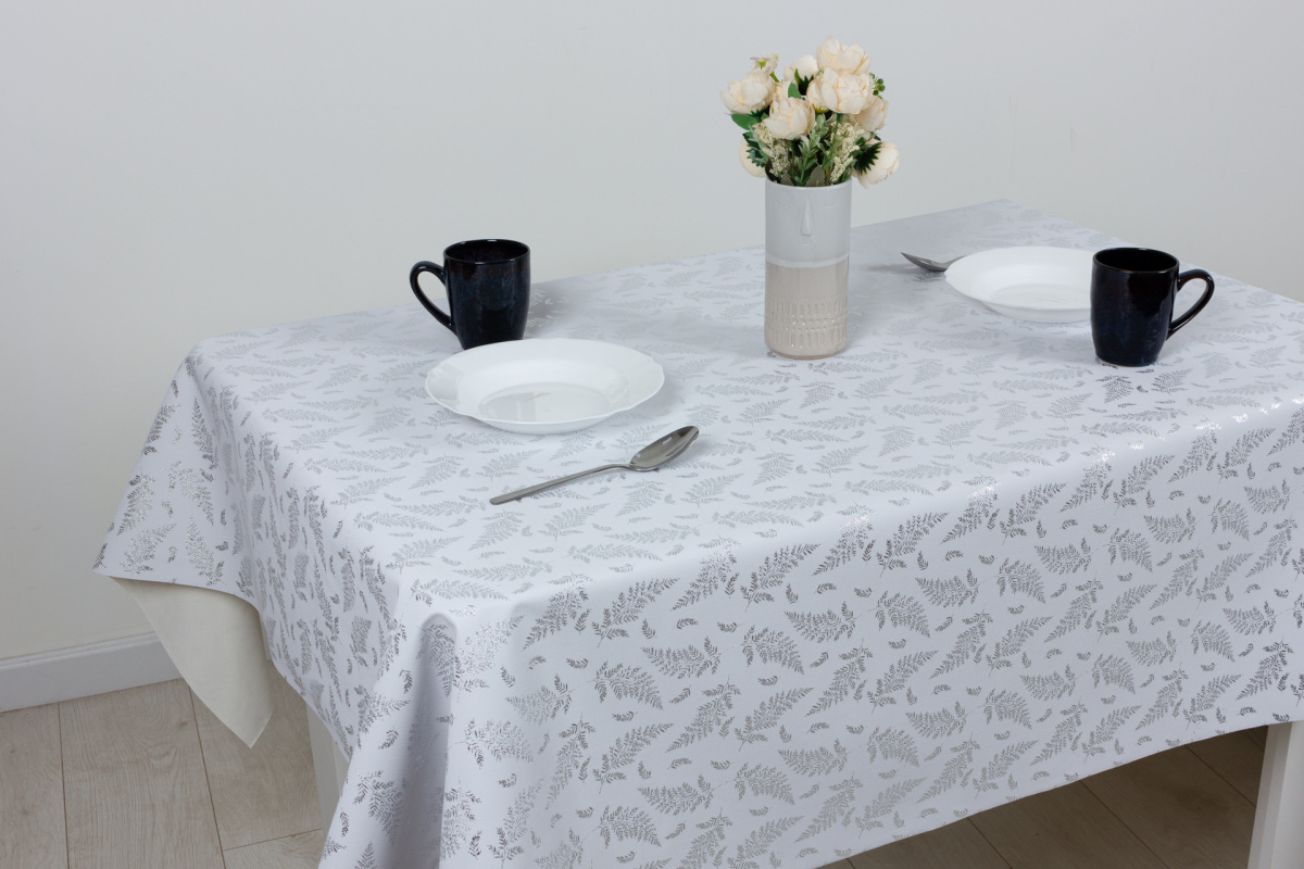 Клеенка Папоротник серебро на белом 140см арт.13416 по цене 