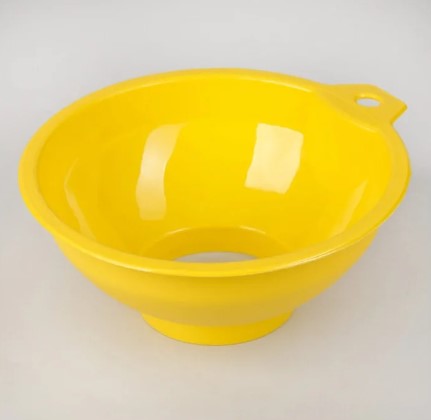 Воронка большая 14см пластик зеленый по цене 