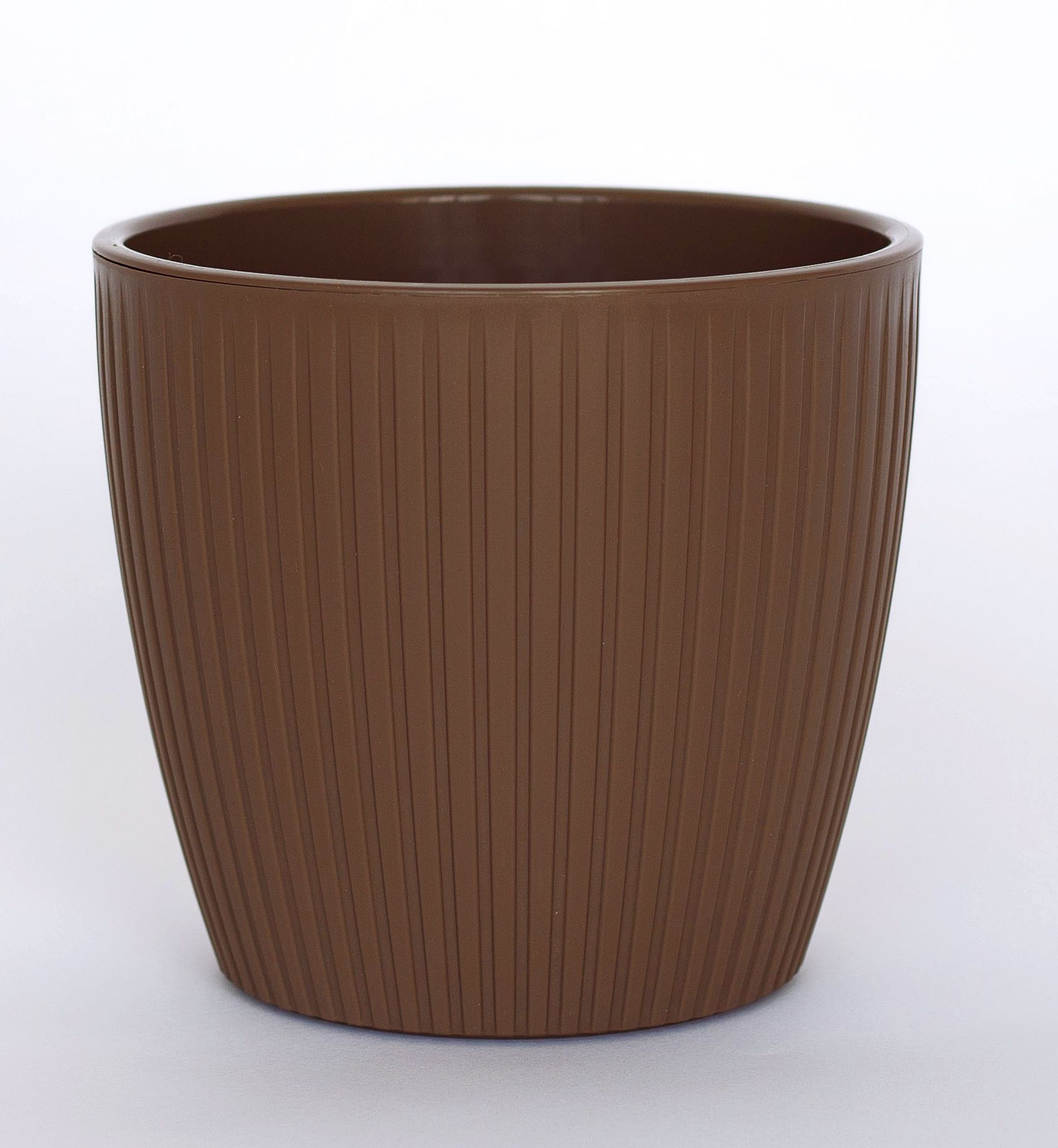 Кашпо ЭВИ ВипСет со вставкой пластик d-20см h-18см V-4,5л шоколад по цене 