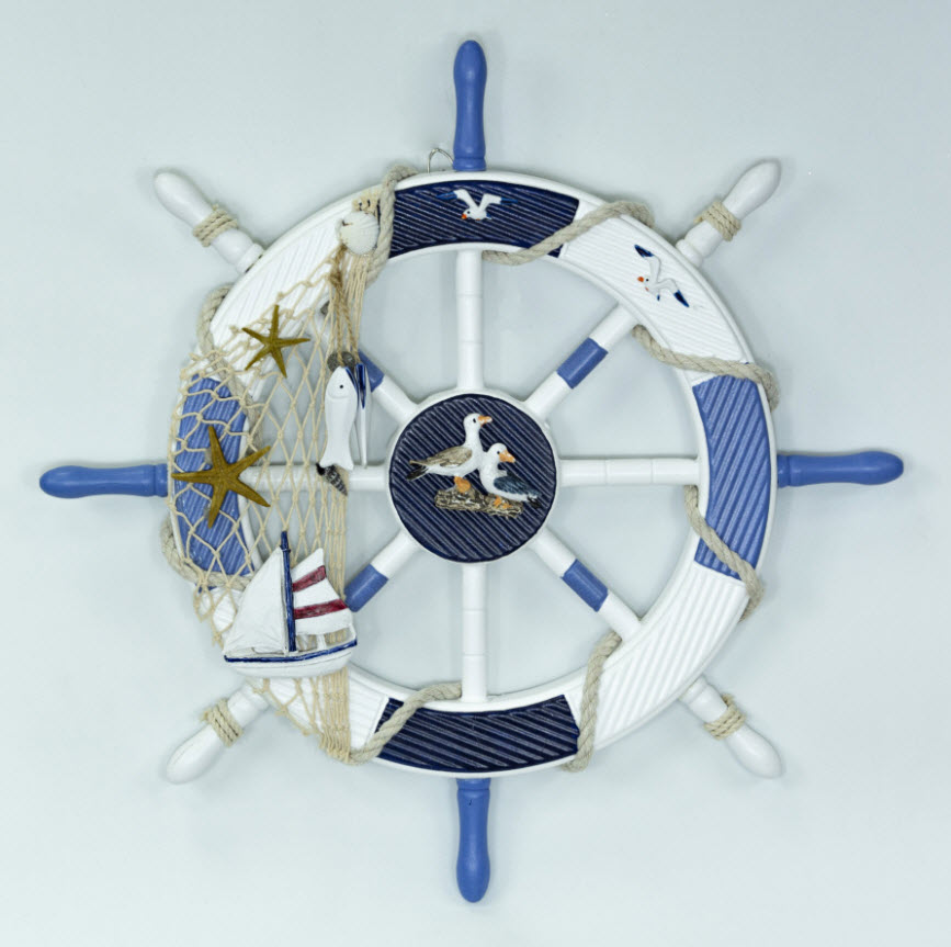Сувенир Штурвал дерево 45см, бел/син по цене 