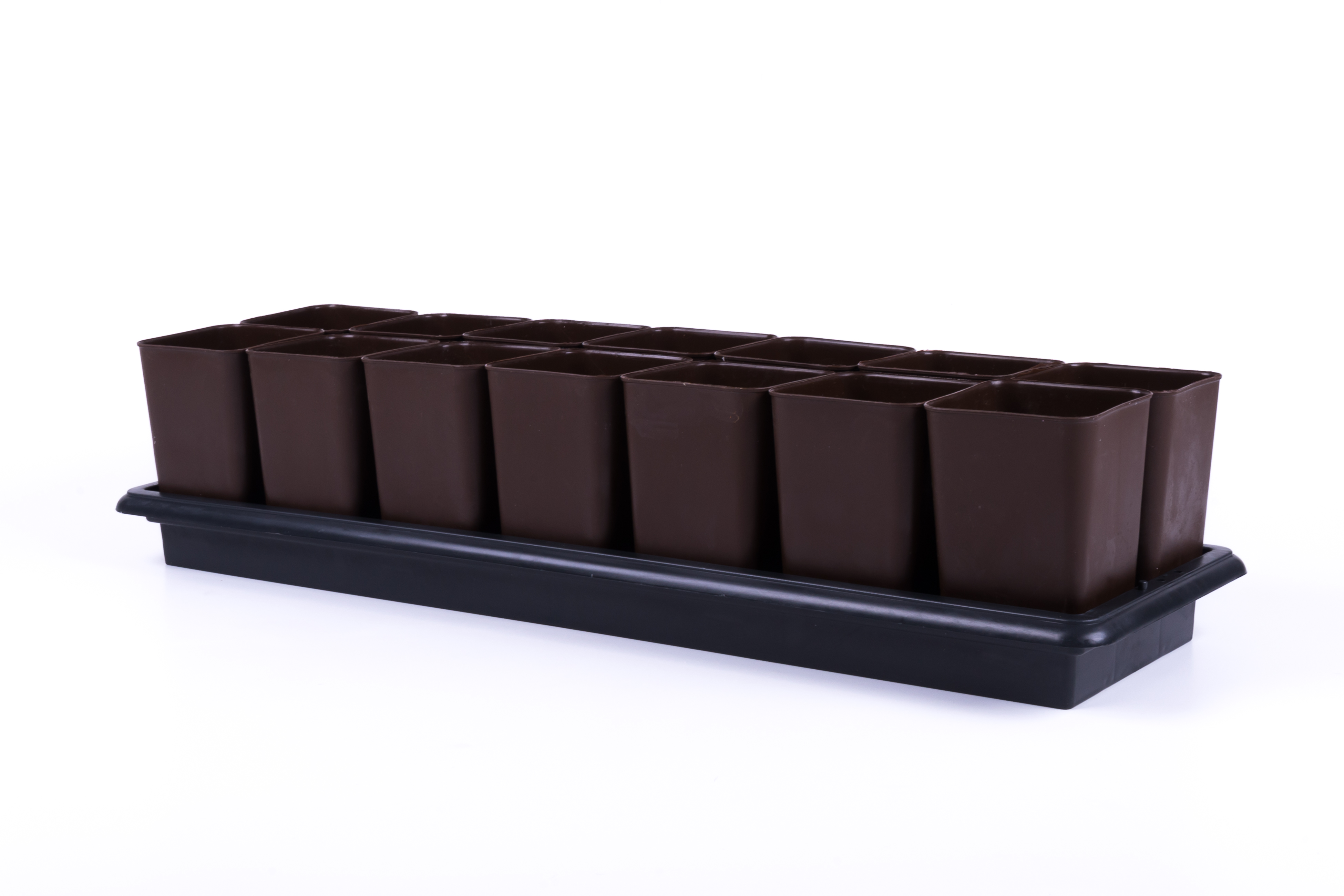 Набор для рассады РАДИАН №1 пластик поддон 60х18х13см + горшок V-0,4л 14шт по цене 