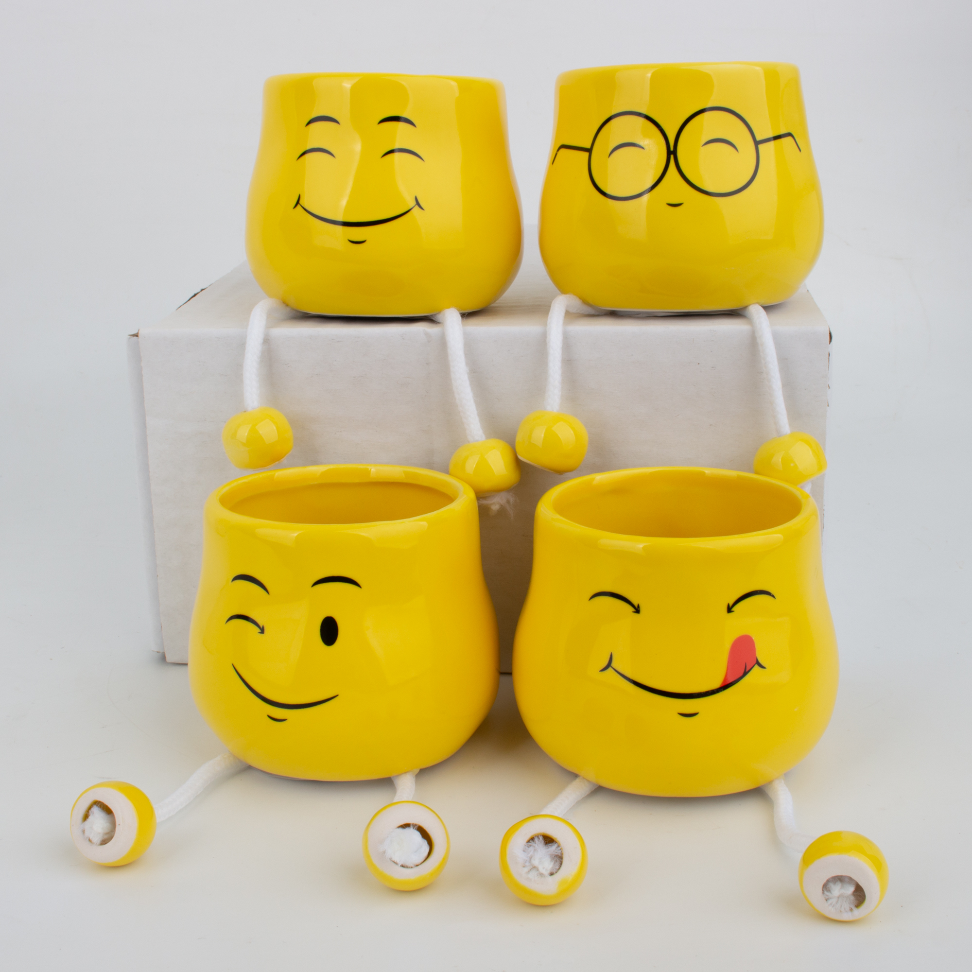 Кашпо Смайлик 7,6х6,2см, керамика арт.466122 по цене 