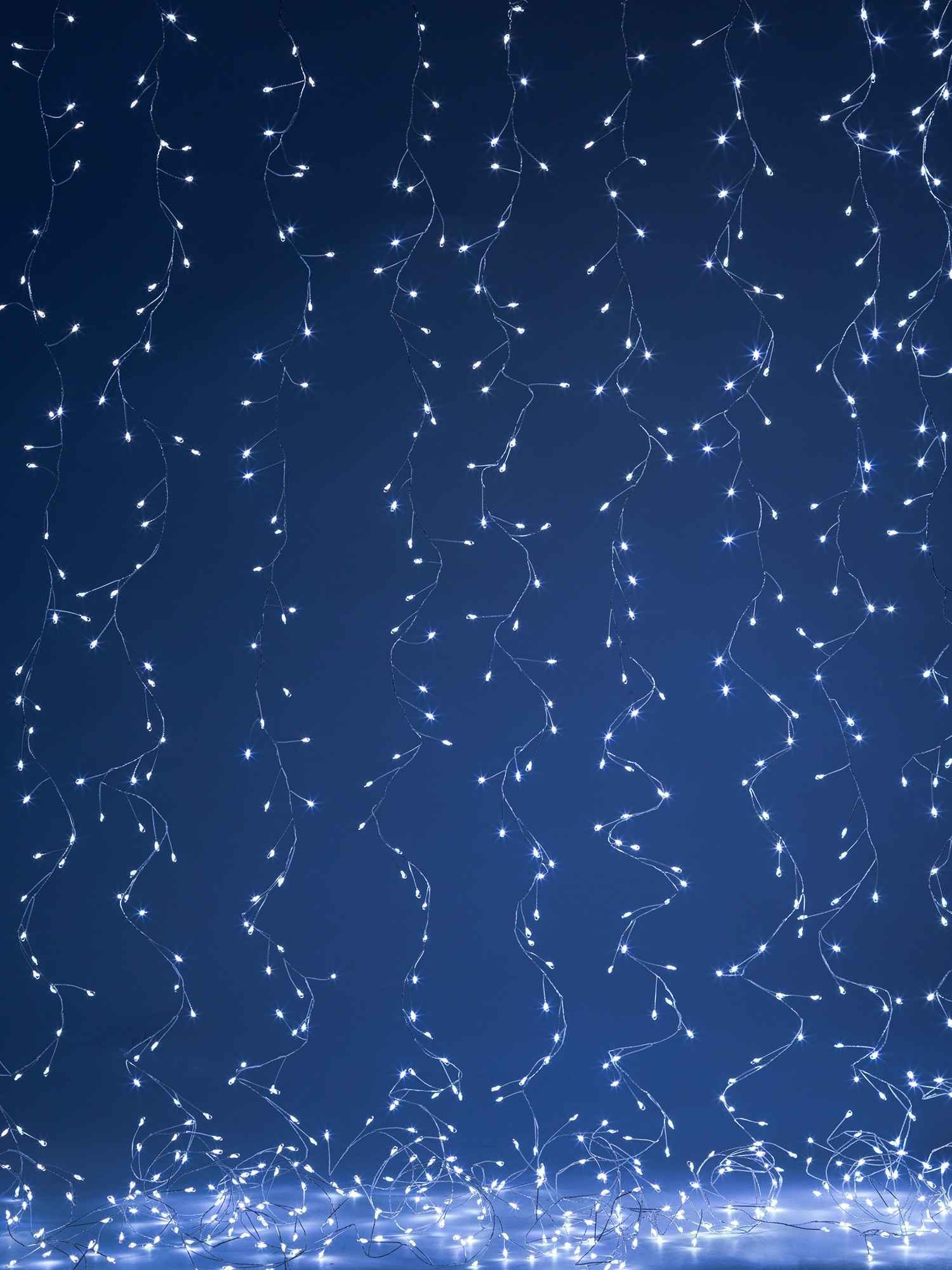 Электрогирлянда Эра Занавес Роса-мишура внутр. 800 микроLED, холодный белый 3х2м арт.ENIZ-800H по цене 