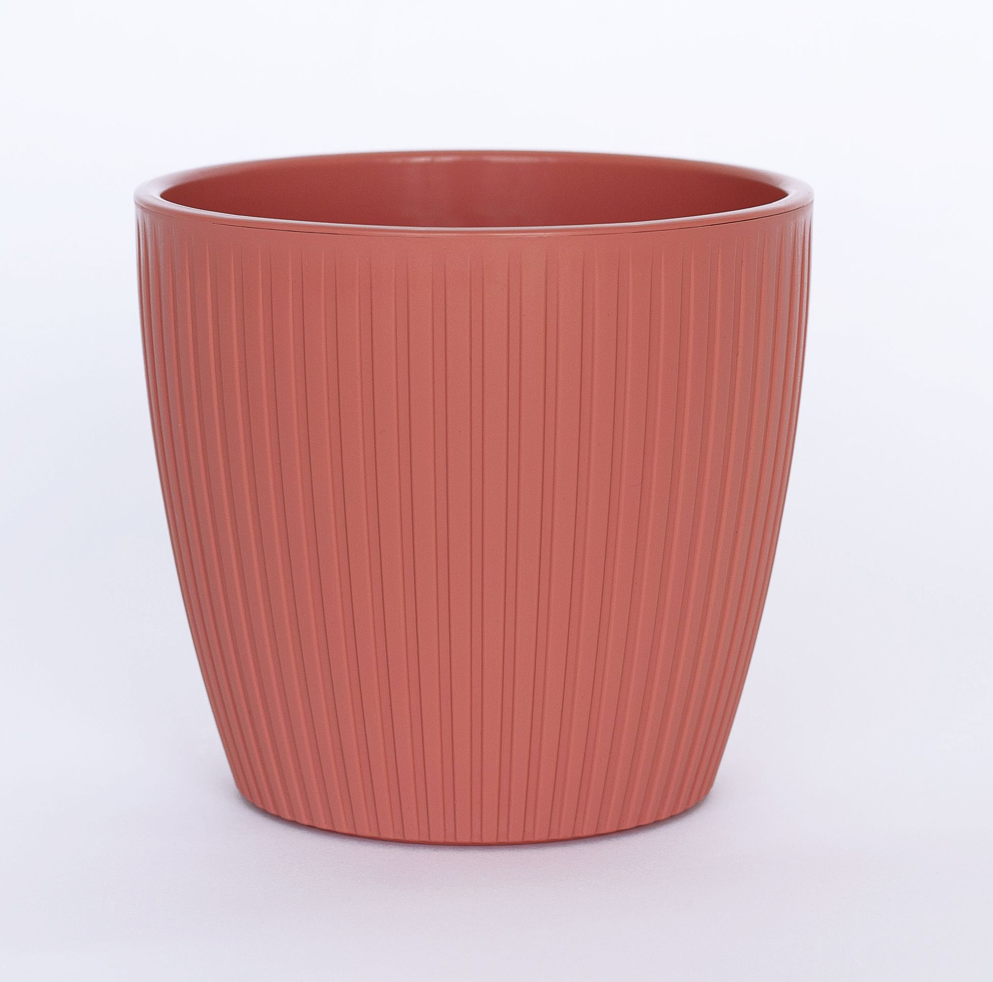 Кашпо ЭВИ ВипСет со вставкой пластик d-17,5см h-15,5см V- 3л пудра по цене 