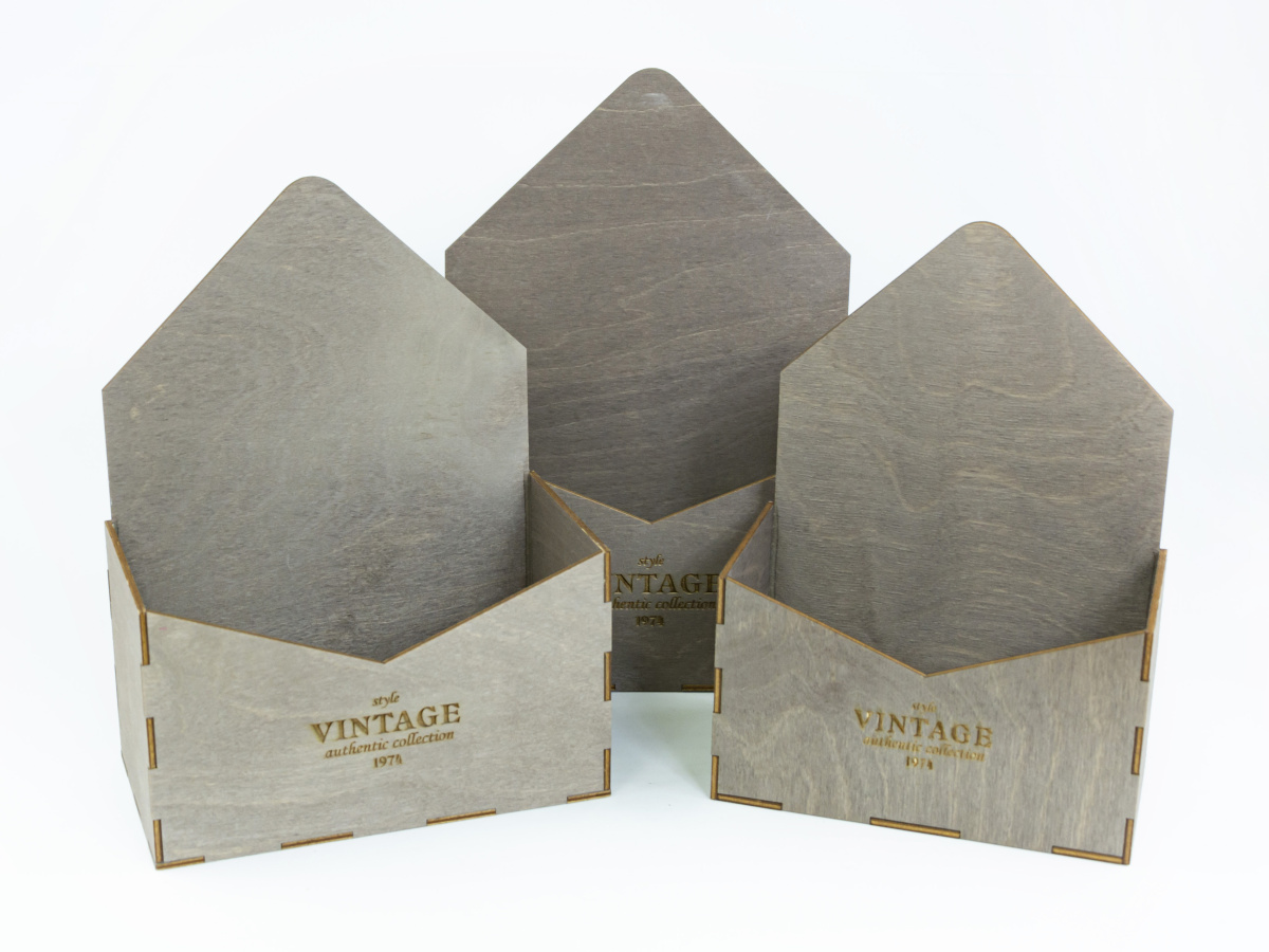 Набор кашпо Конверт Винтаж 3шт дерево 20х11х27см, серый по цене 