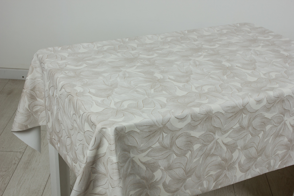 Клеенка Глория Лепестки лилии 138см арт.16302 по цене 