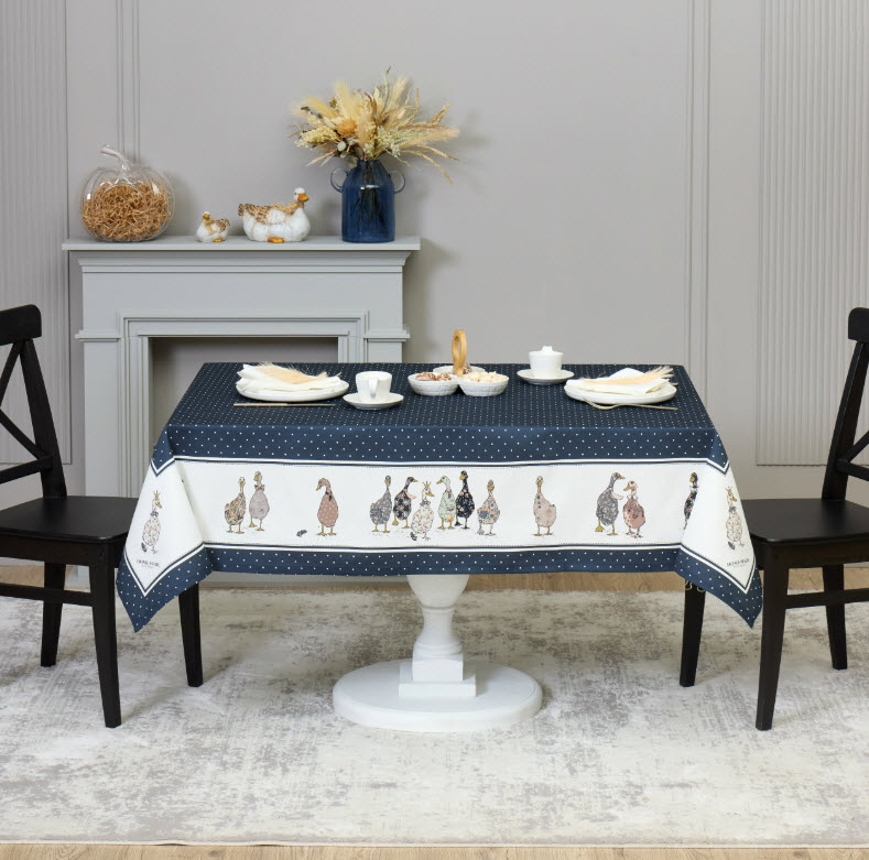 Скатерть ферма семейная синий 140х180см по цене 