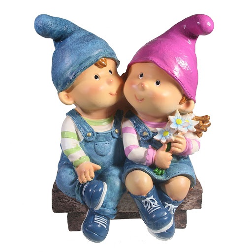 Фигура декоративная садовая Пара гномиков на лавочке полистоун 14х20х26см по цене 