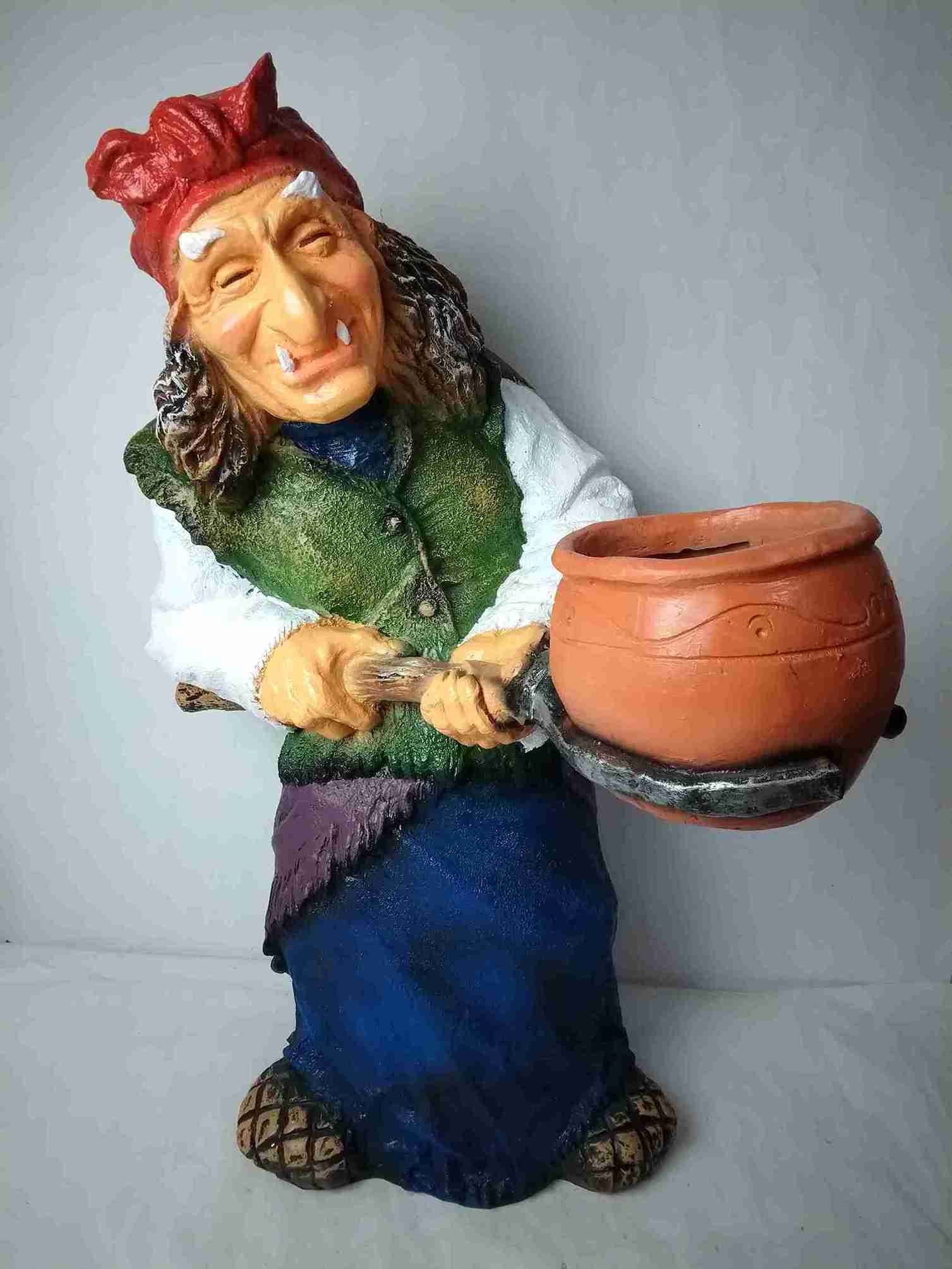 Фигура Баба-яга с горшком 73х50х50см, полистоун арт.F1386 по цене 