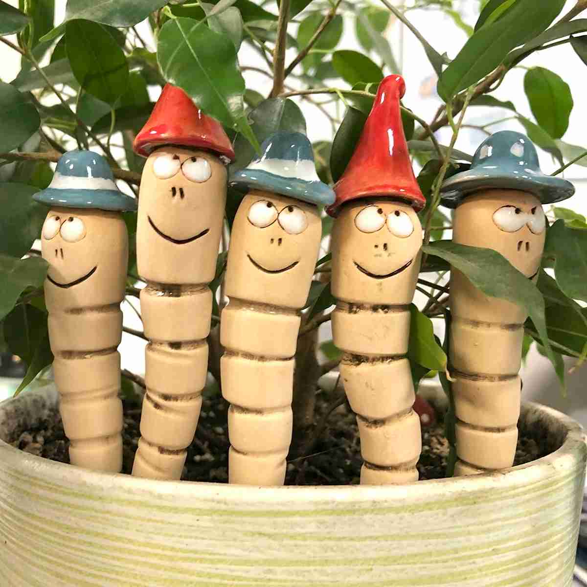 Рыхлитель червячок Дачник 11см, керамика арт.694778 по цене 