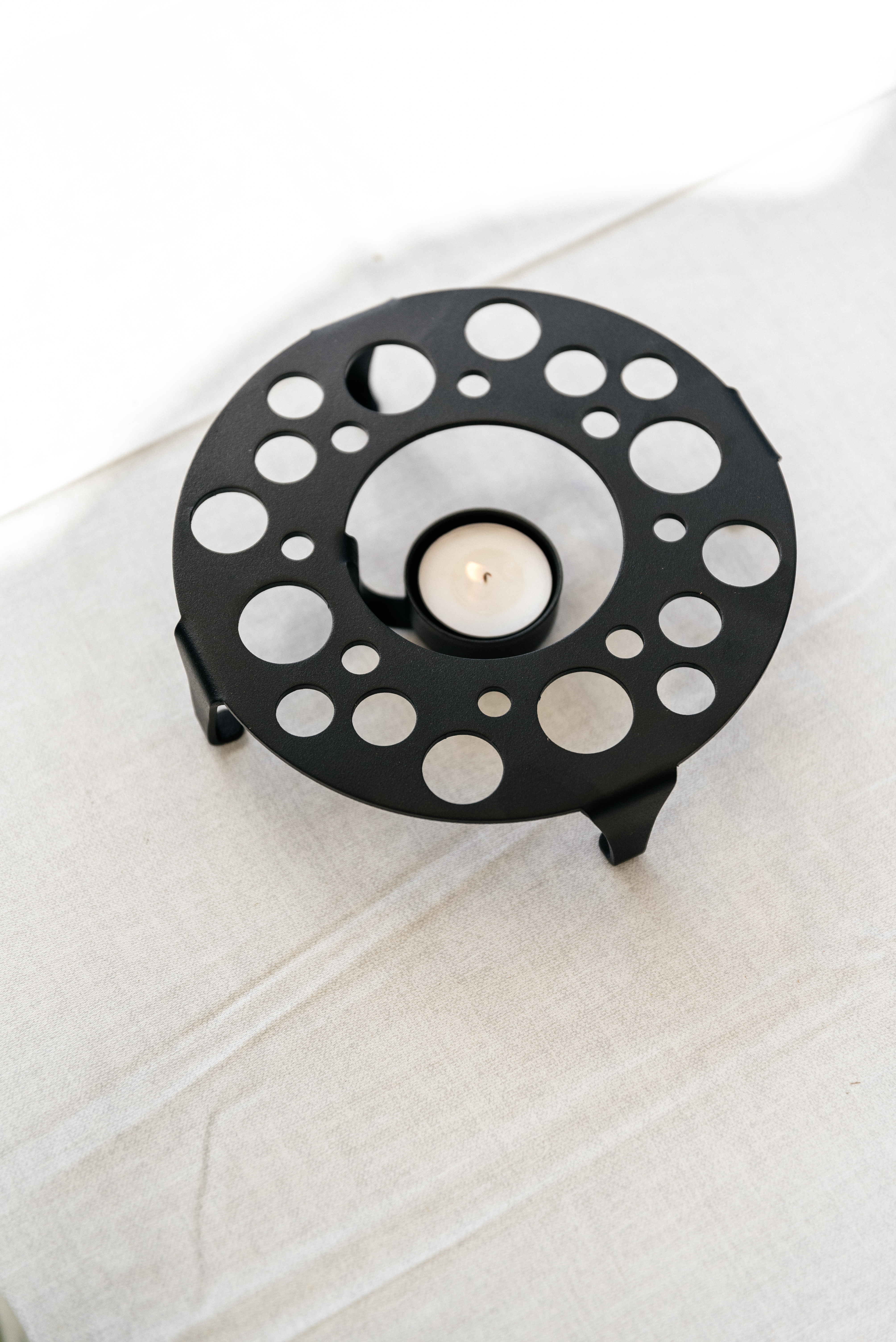 Подставка для подогрева Пузырьки 1 свеча 18,6х18,6х4,6см, металл арт.AK017-BY по цене 