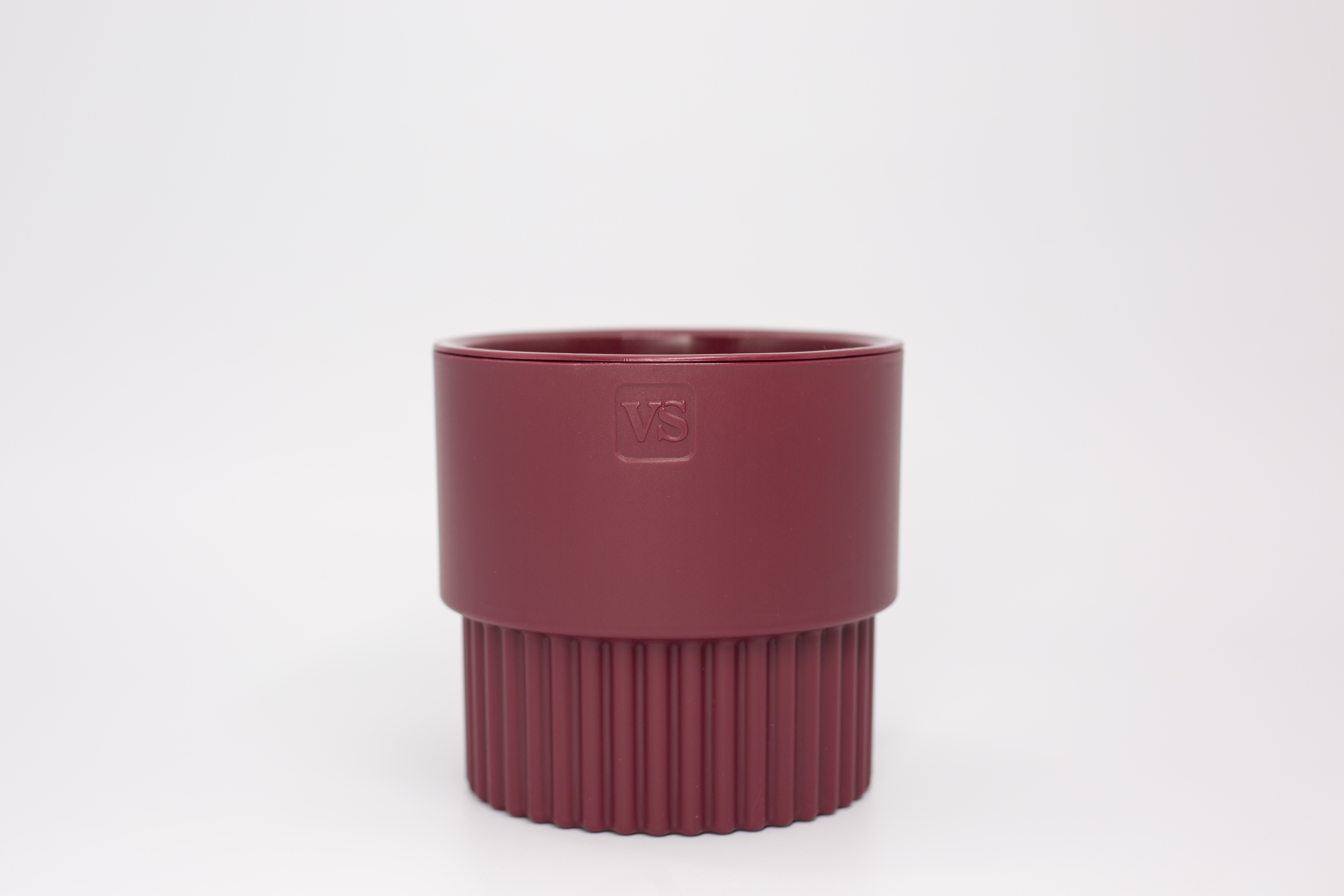 Горшок с дренажной системой Бостон цилиндр ВипСет 4,5л бордо, пластик по цене 