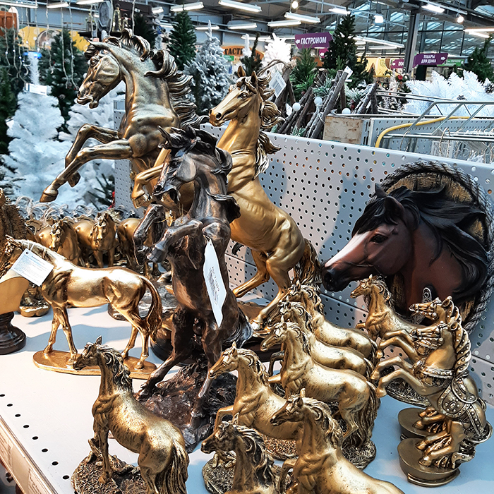 статуэтки лошадь символ года