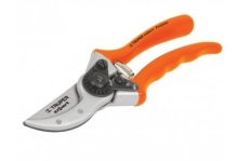 Секатор плоскостной сталь SK5 Truper T-45X 18469 по цене 