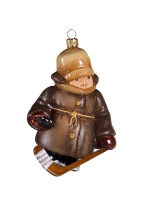 Игрушка елочная Мальчик с клюшкой (Глянец), стекло арт.6040К00 по цене 