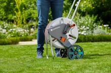 Тележка для шланга металлическая CleverRoll M (шланг 20м + комплект) Gardena 18542-20 по цене 