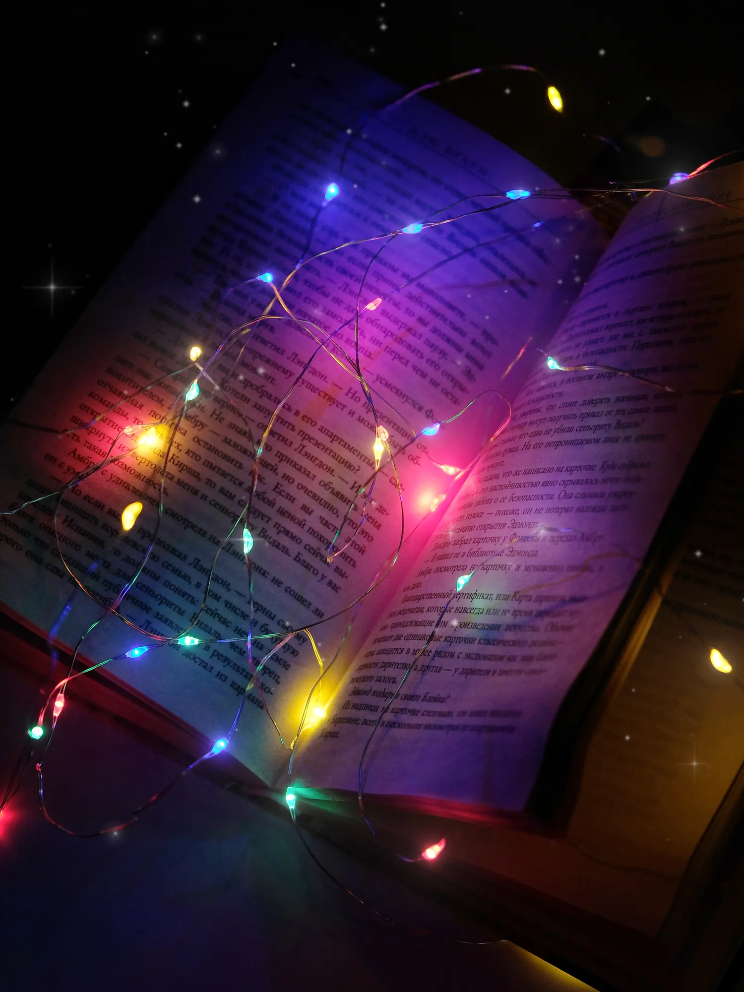 Электрогирлянд Роса Нить ФАZА 5,1м 50 микроLED ламп, 8 режимов мультиколор с питанием от батареек по цене 