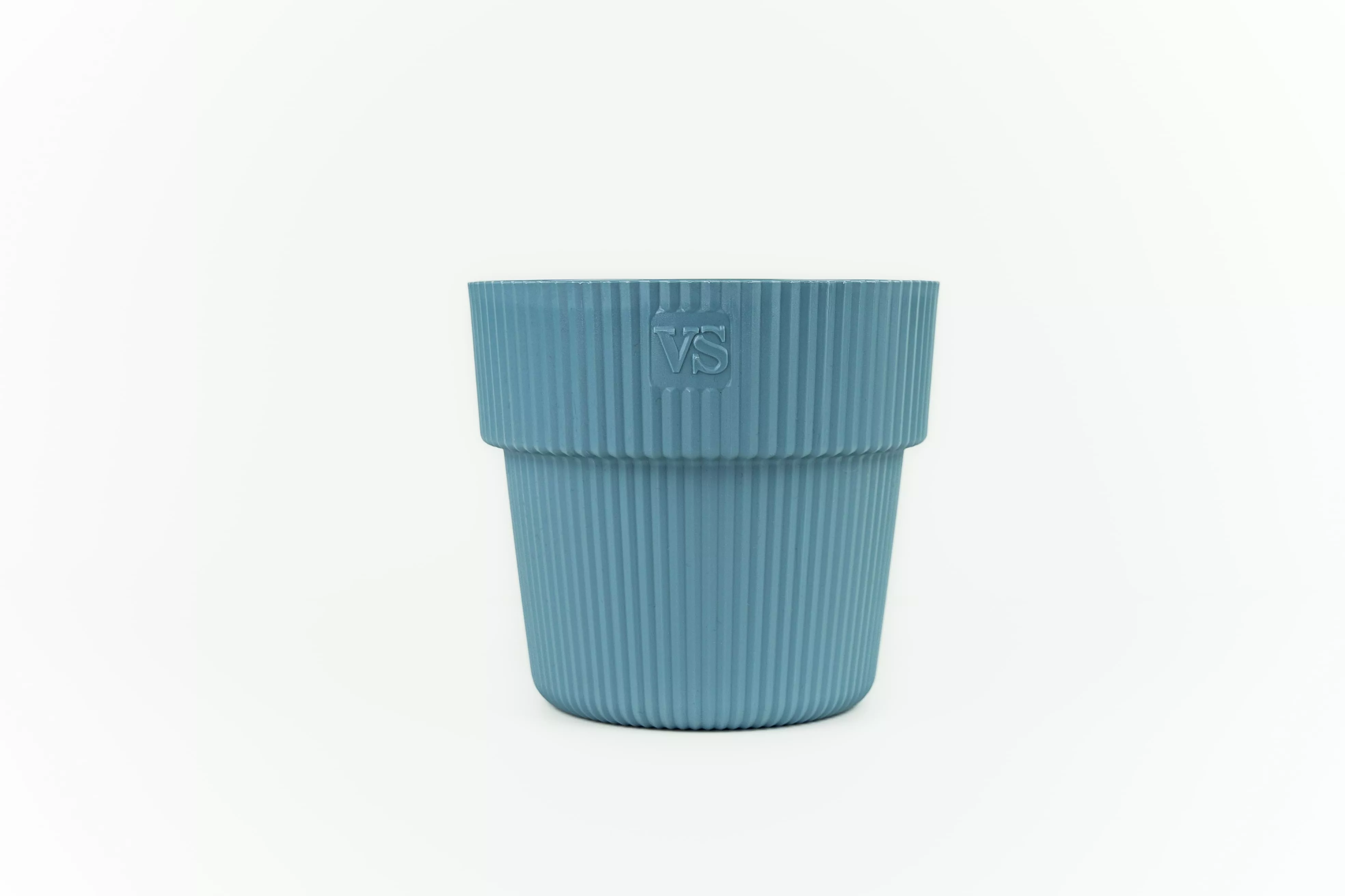 Горшок с дренажной системой Алемар ВипСет 2,4л бирюза, пластик арт.АМА-2,4-17 по цене 