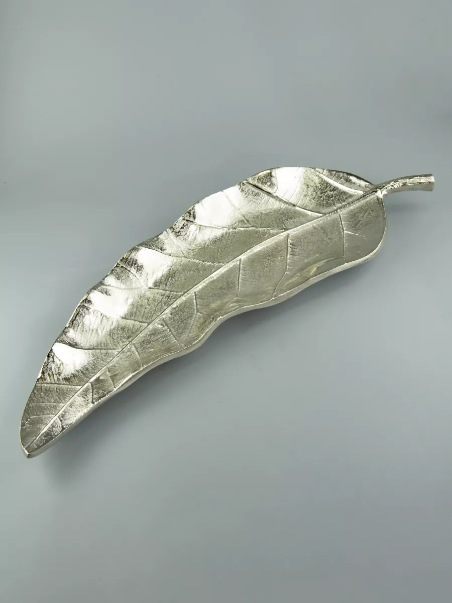 Блюдо Лист металл серебряный 48х19x5см по цене 