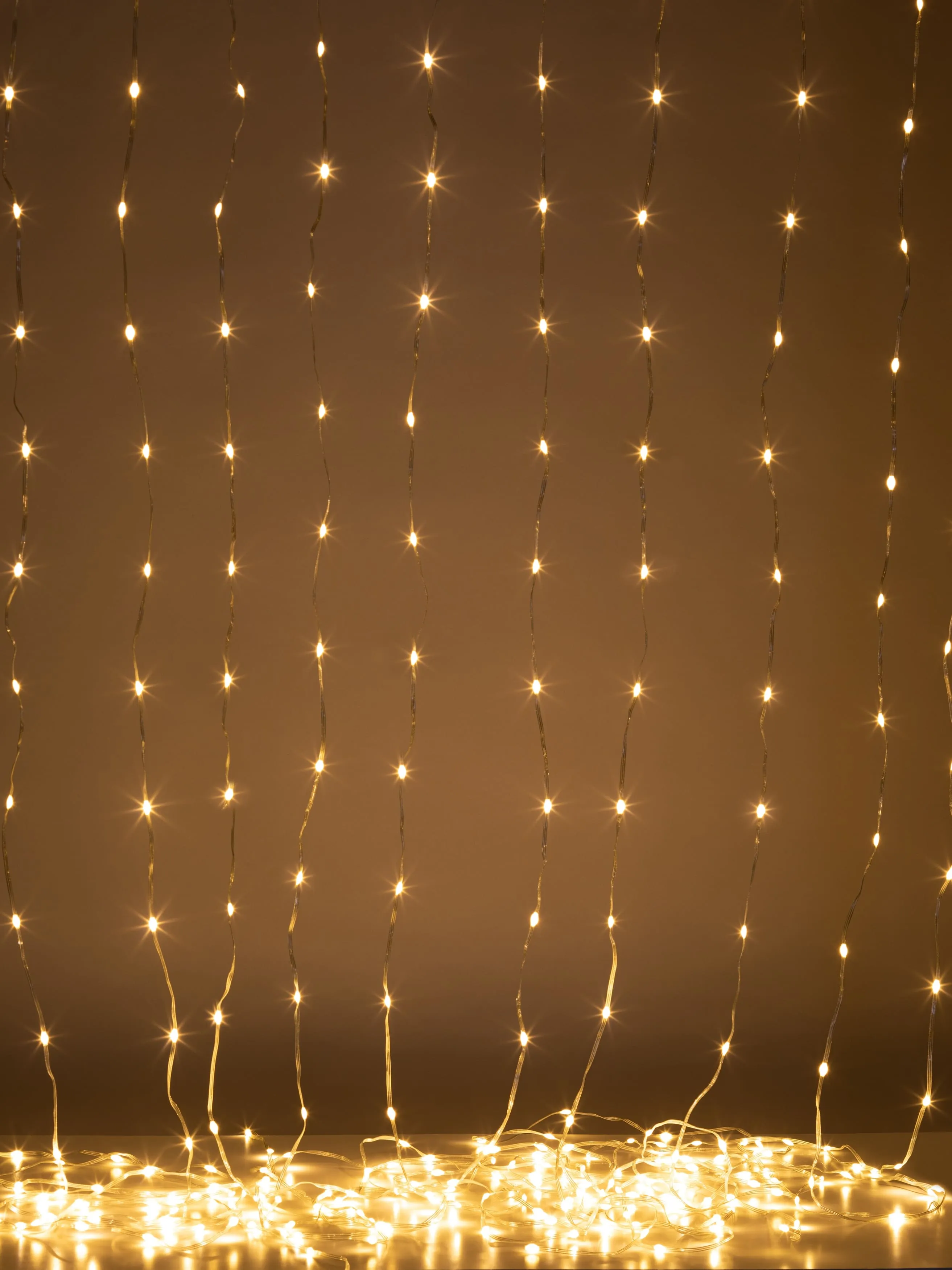 Гирлянда Эра Занавес Водопад светодиодный теплый белый 3м арт.Б0060416 по цене 