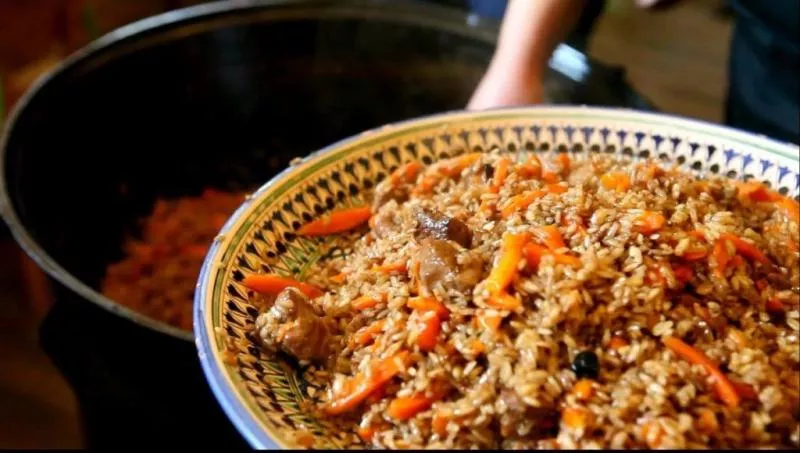 ДАРВИН снова согревает и угощает!