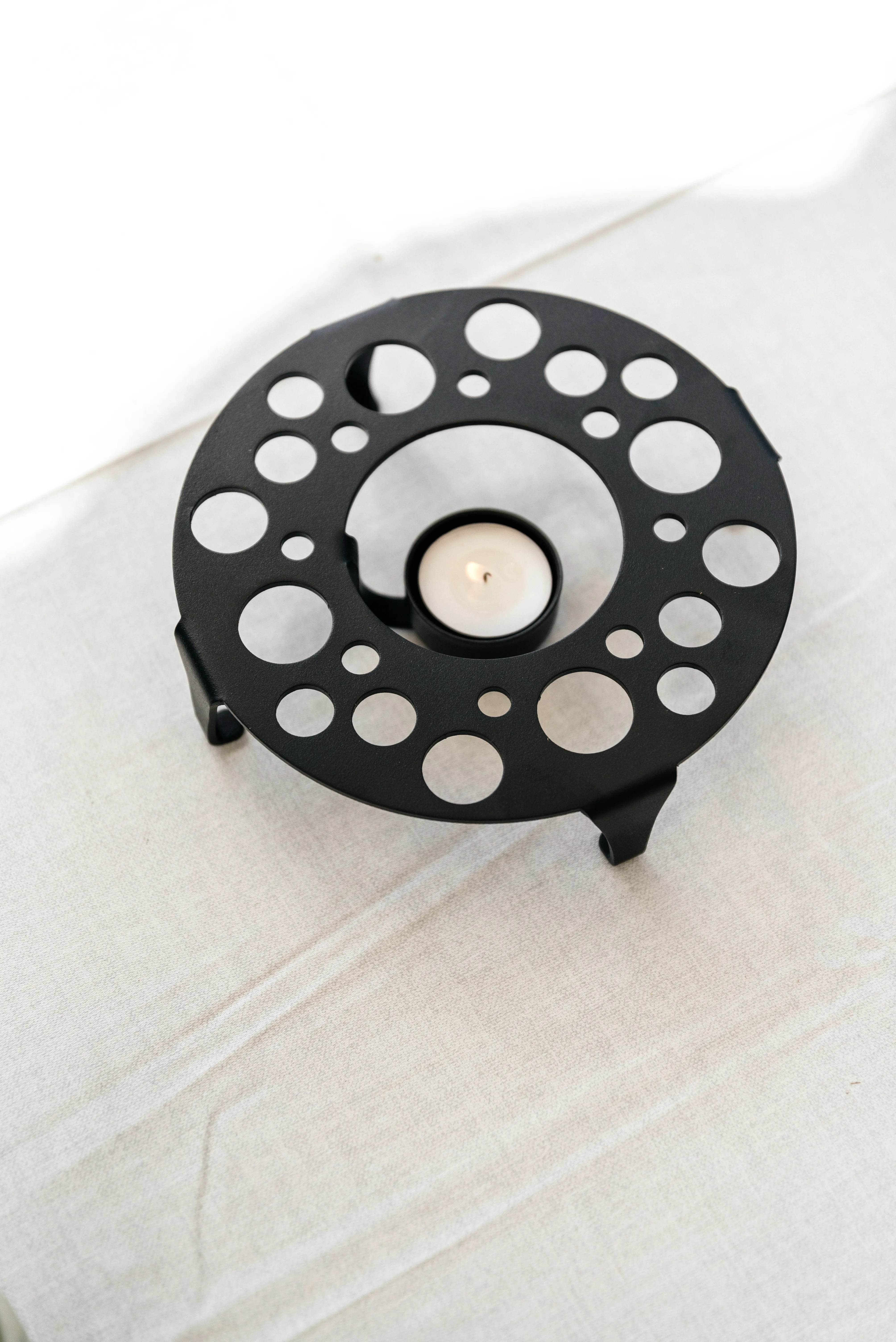 Подставка для подогрева Пузырьки 1 свеча 18,6х18,6х4,6см, металл арт.AK017-BY по цене 