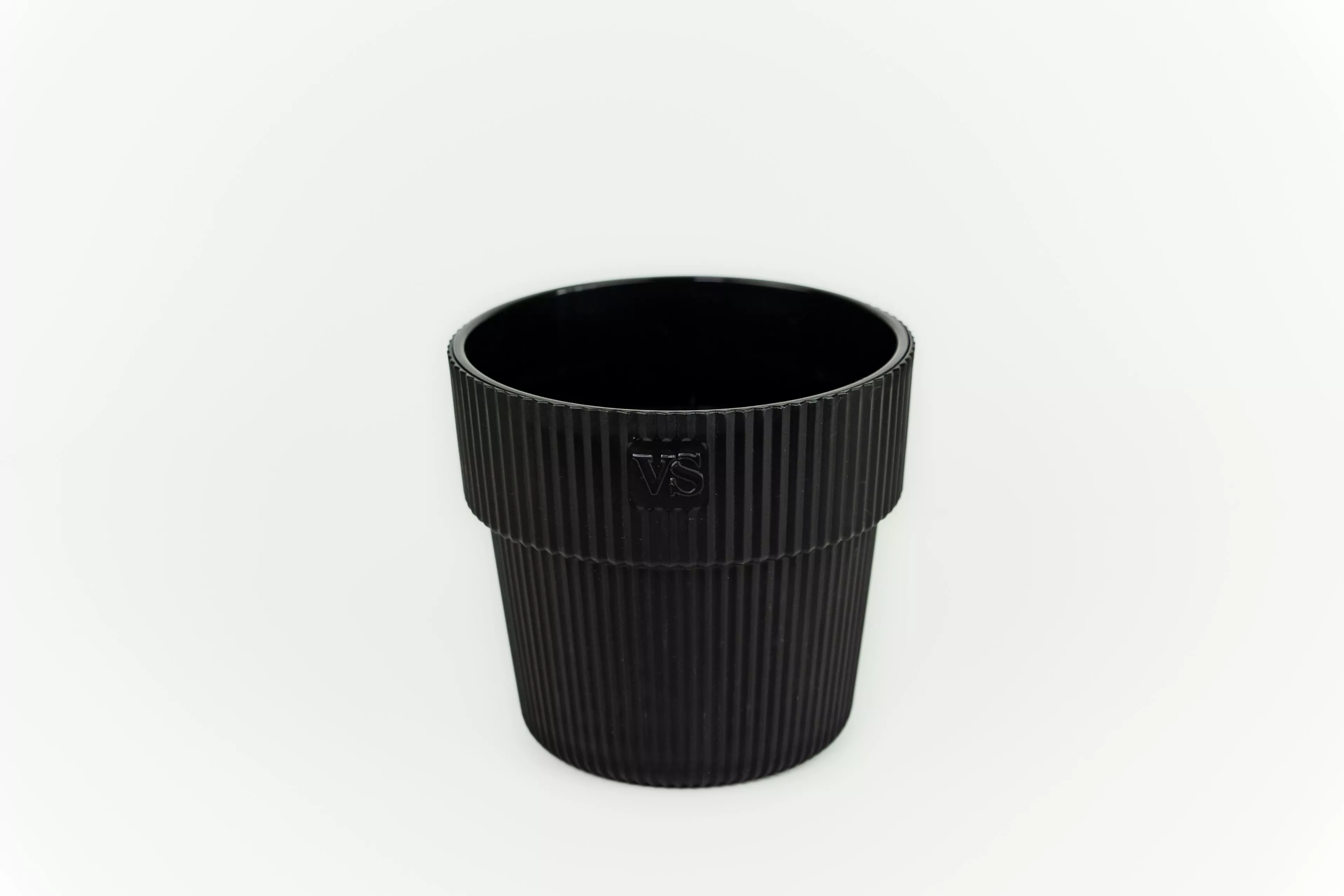 Горшок с дренажной системой Алемар ВипСет 8,2л черный, пластик по цене 