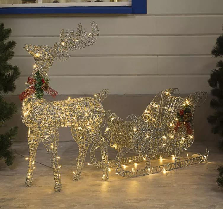 Фигура светодиодная Олень с санями серебристый, теплый белый арт.4356999 по цене 