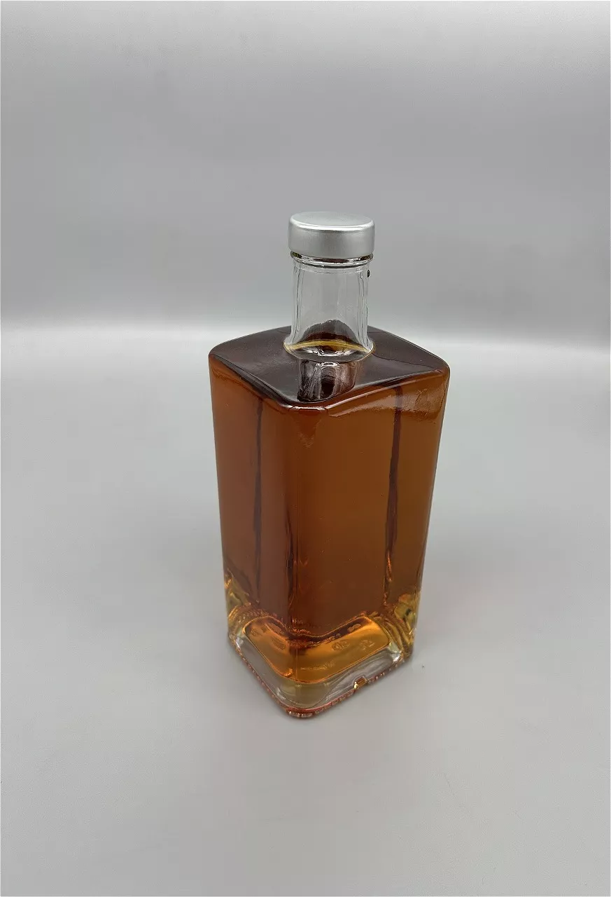 Комплект бутылок КЕНДО 1л 6шт по цене 