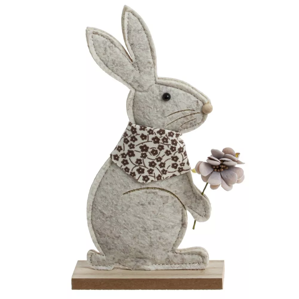 Фигурка декоративная Заяц с цветком на подставке 11х4х22см арт.797727 по цене 