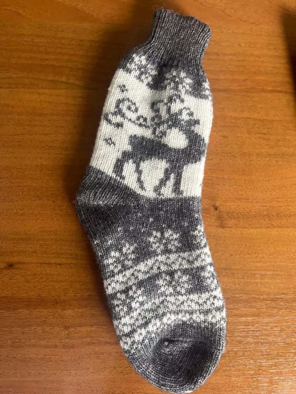 Носки женские шерстяные Олень размер 38-40, цвет серый с белым арт.N6R228-1 по цене 